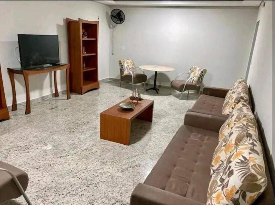 Apartment Excelente Nr 317, 2dormitorios, Pe Na Areia Toninhas Com Piscina *