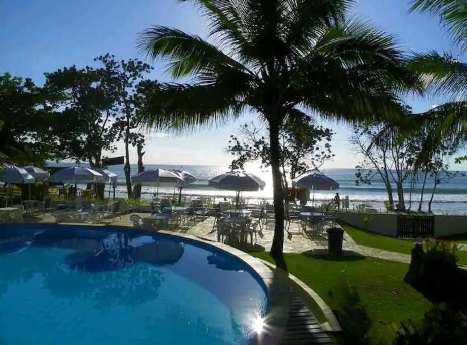 Excelente Nr 317, 2dormitorios, Pe Na Areia Toninhas Com Piscina Apartment