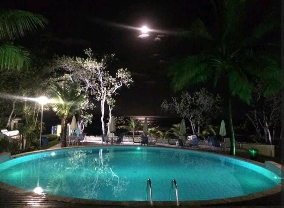 Excelente Nr 317, 2dormitorios, Pe Na Areia Toninhas Com Piscina Ubatuba