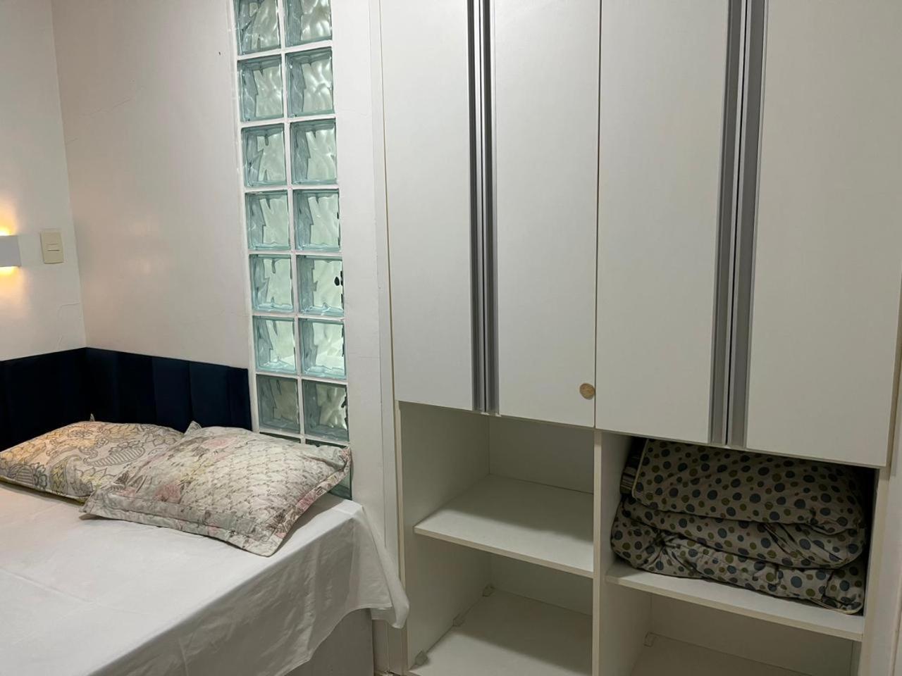 Excelente Nr 317, 2dormitorios, Pe Na Areia Toninhas Com Piscina Ubatuba