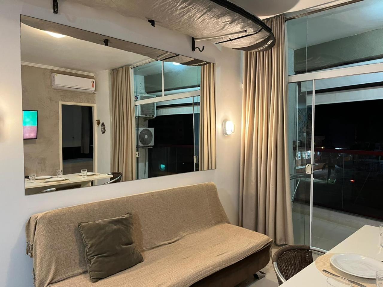 Excelente Nr 317, 2dormitorios, Pe Na Areia Toninhas Com Piscina Apartment