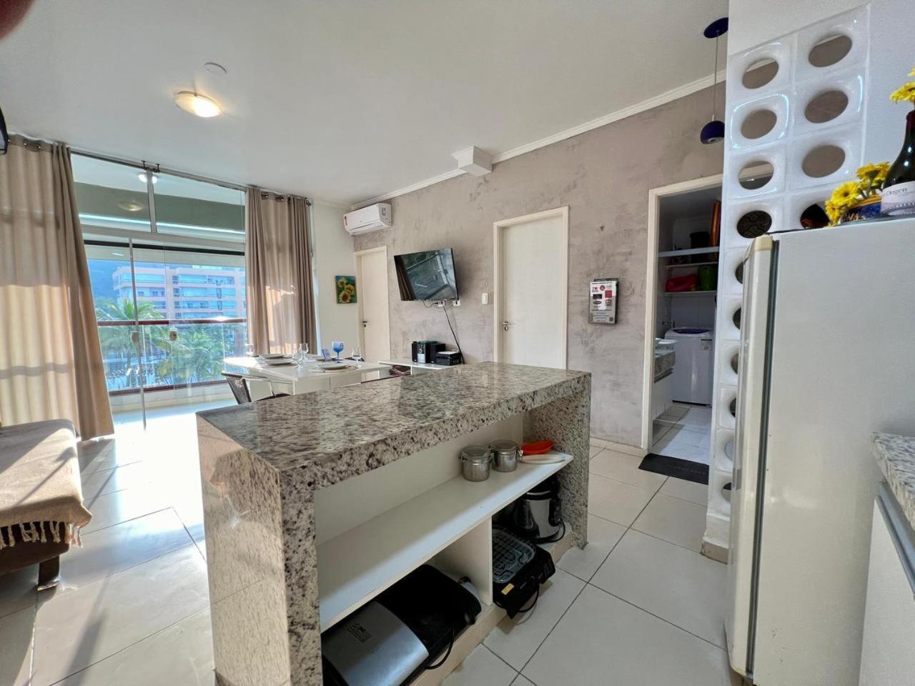 Excelente Nr 317, 2dormitorios, Pe Na Areia Toninhas Com Piscina Apartment *