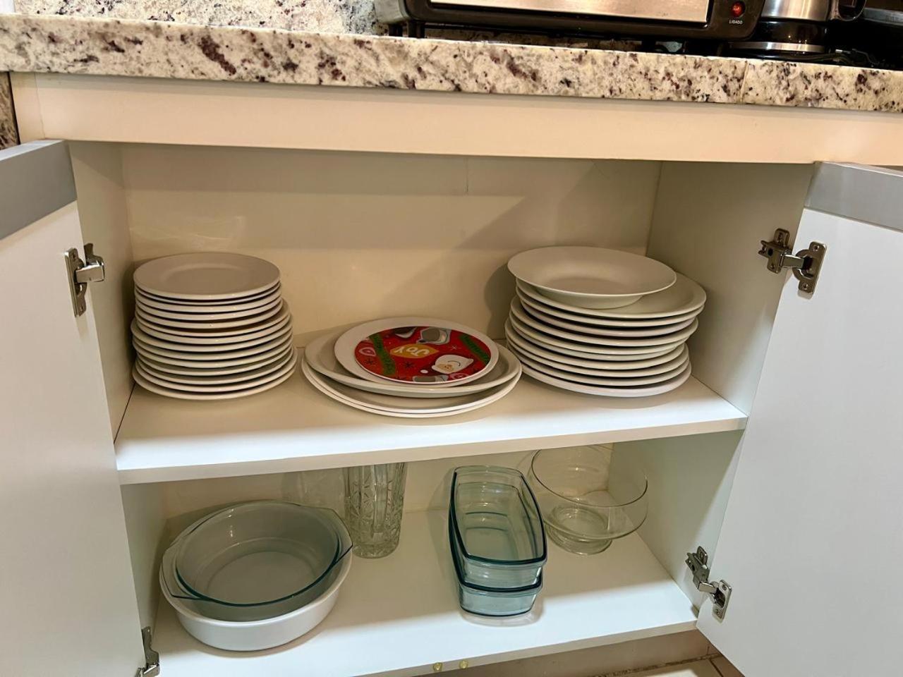 Excelente Nr 317, 2dormitorios, Pe Na Areia Toninhas Com Piscina *