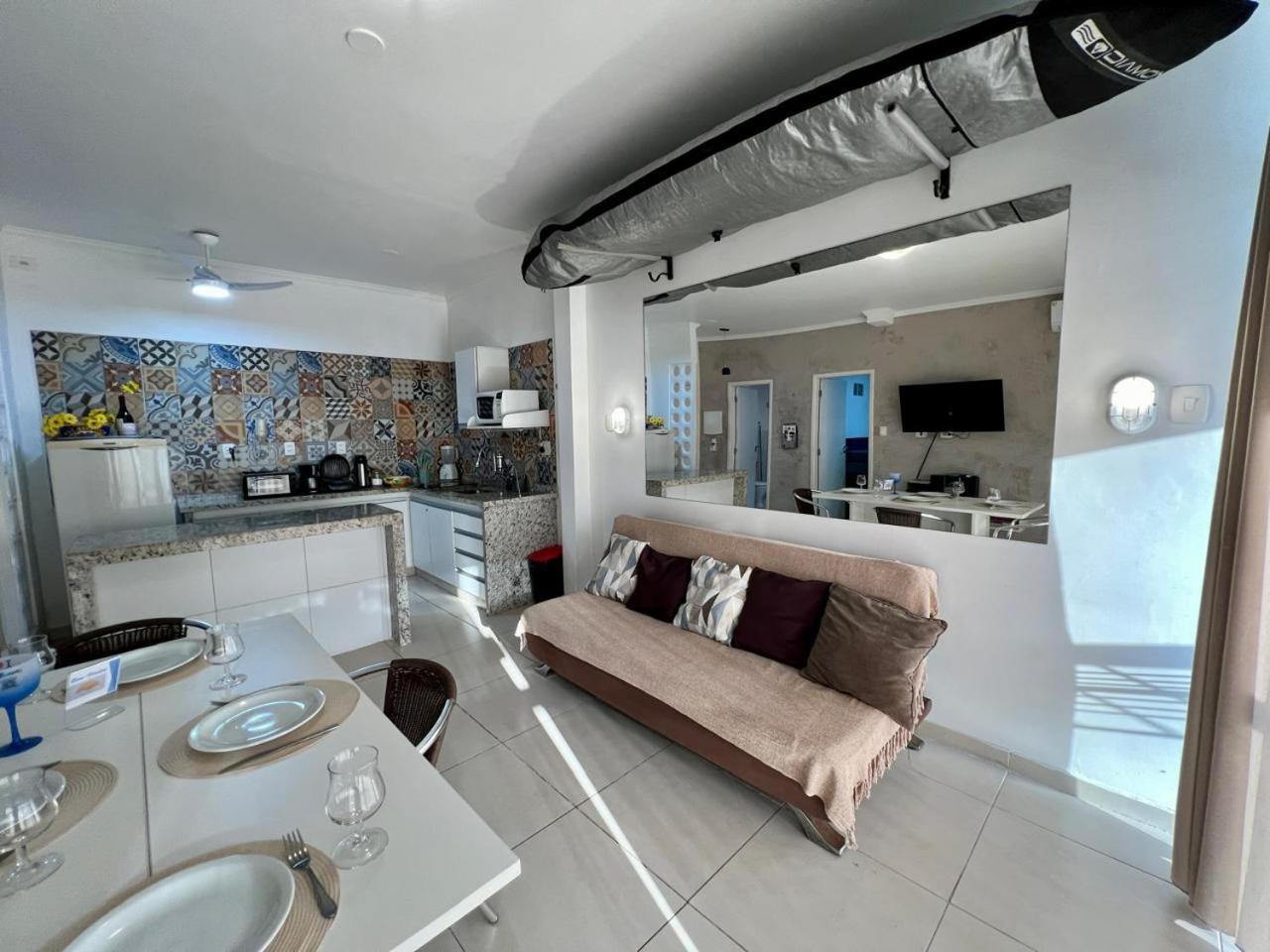 Apartment Excelente Nr 317, 2dormitorios, Pe Na Areia Toninhas Com Piscina