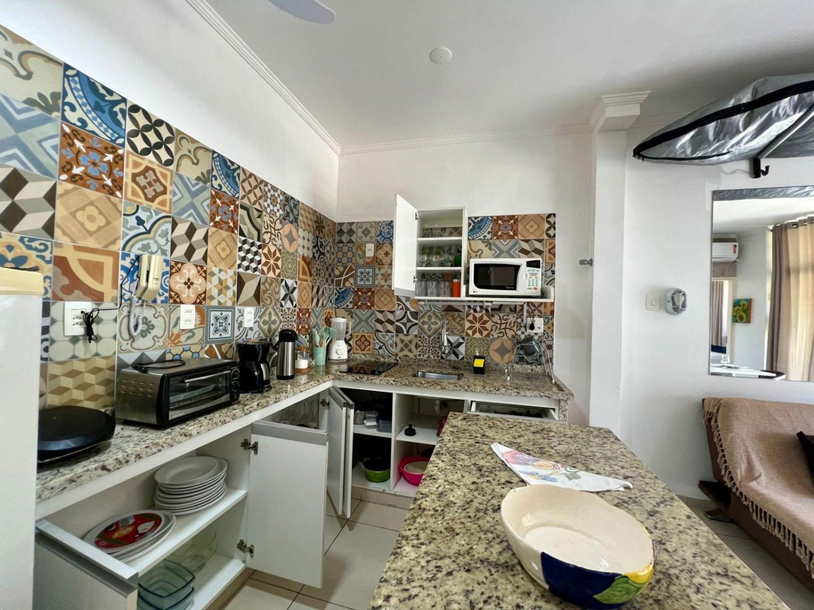 Excelente Nr 317, 2dormitorios, Pe Na Areia Toninhas Com Piscina Ubatuba